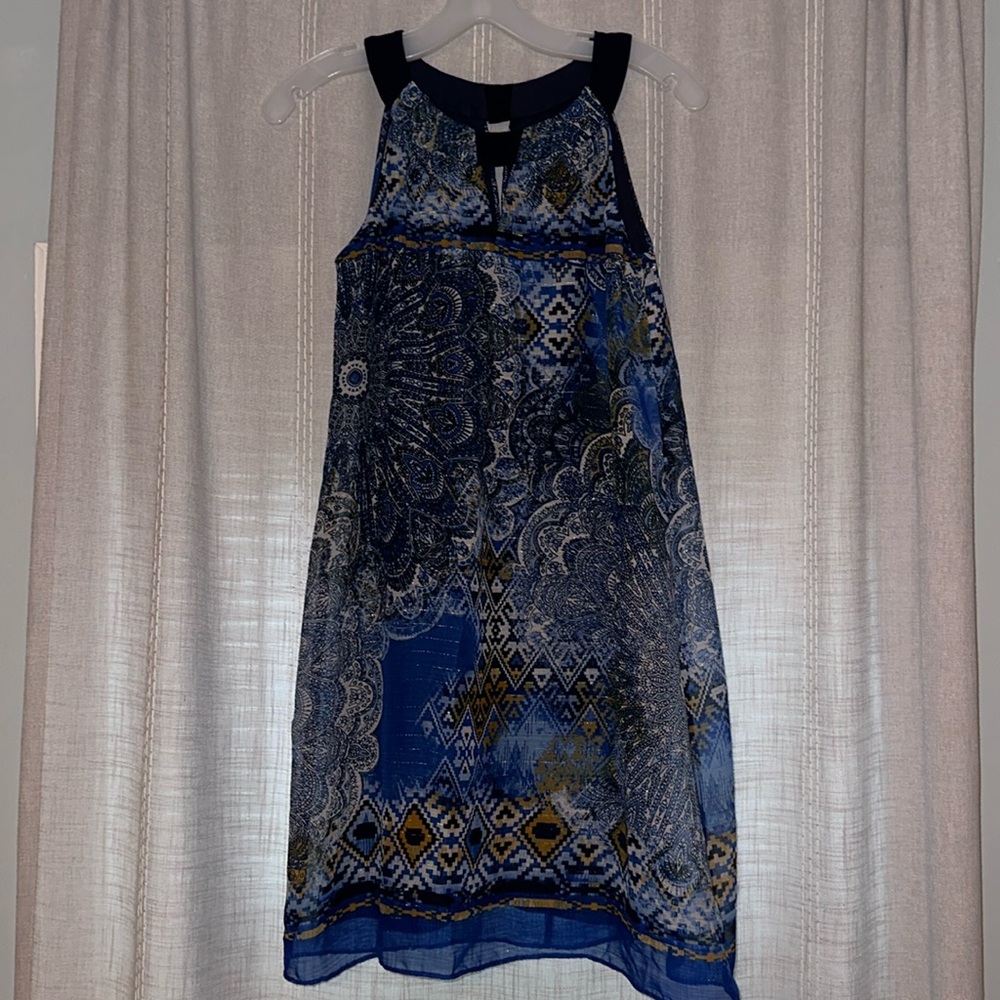 Dress Barn Loose Fitting Dress. Size 4 Petite.